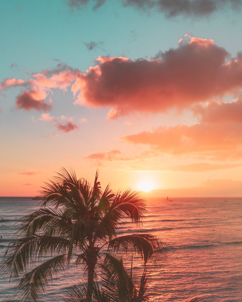Maui, Hawaii, USA
Top Destinations for a Perfect February Couple's Getaway